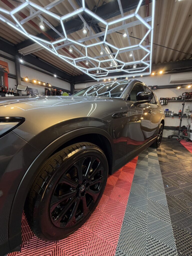 マツダ　 CX-60 STANDARDセットプラン② KAMIKAZE YAMATO BOROPHENE-Z・X 施工写真4